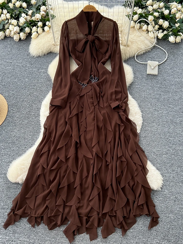 플리츠 허리와 매듭 디자인으로 슬림하고 가을에 입기 좋은 여성용 드레스