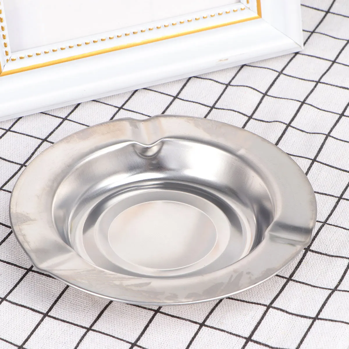 

Round Ashtray Cigar Cigarette High Temperature Resistance Cagar Stainless Steel