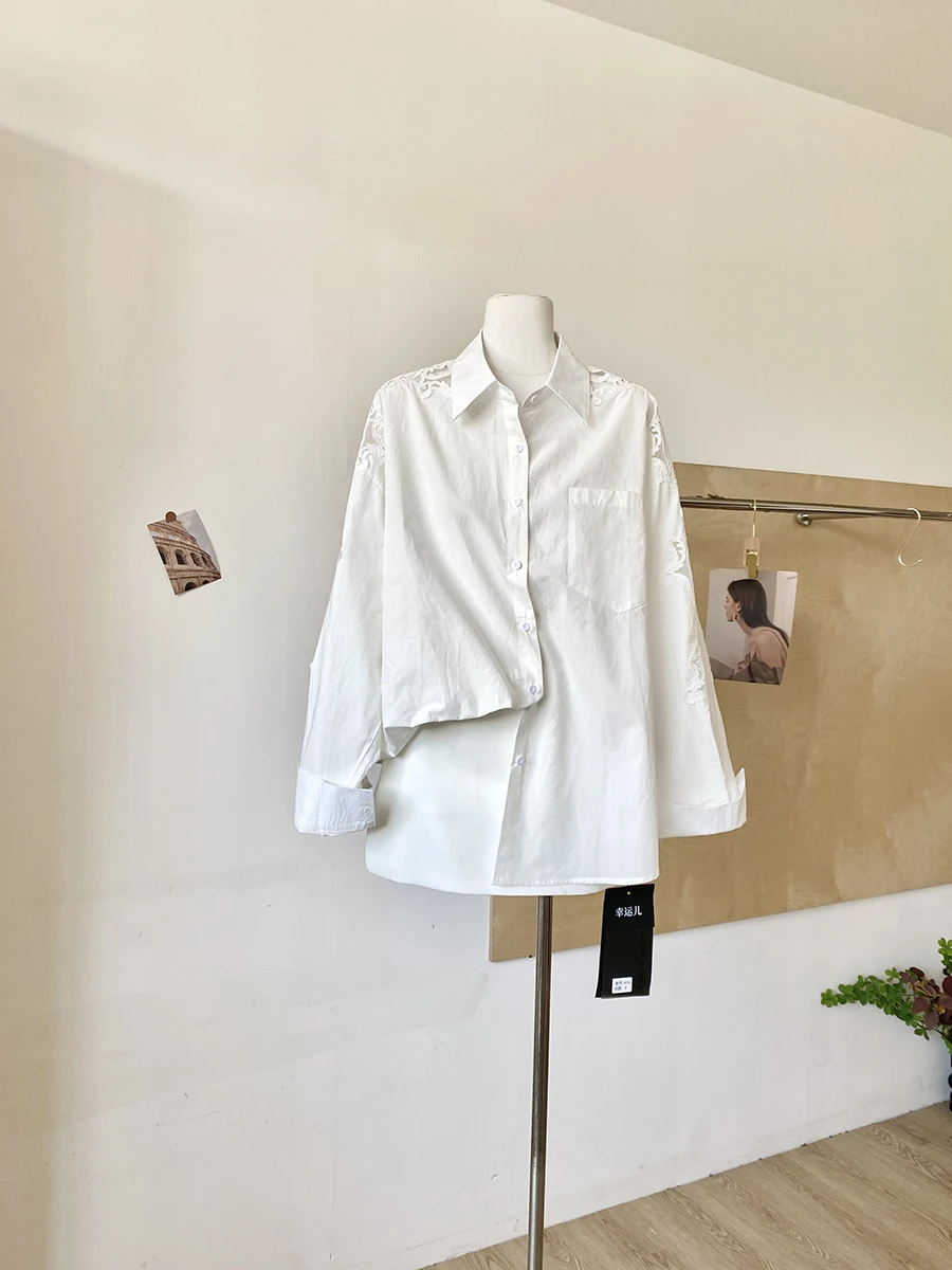 

Spring 2026 Korean Style Long Sleeve Lace Splicing Collar Loose Slimming Top Women's Fashionable Shirt Polyester Fiber