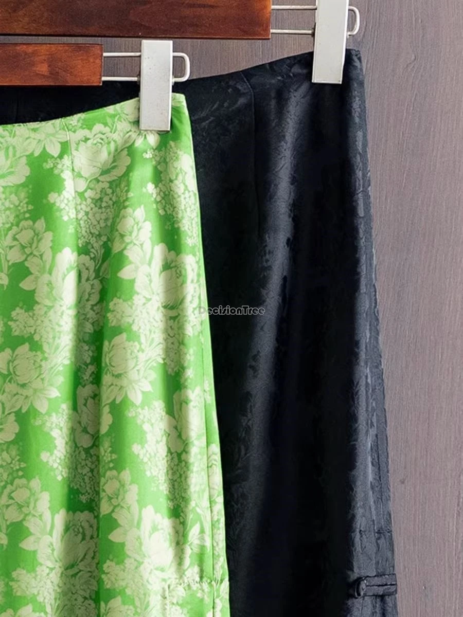 تنورة جاكار على الطراز الصيني الجديد لعام 2025 للنساء بدلة تانغ صينية كلاسيكية محسنة بفتحة عالية الخصر أنيقة نصف تنورة يومية