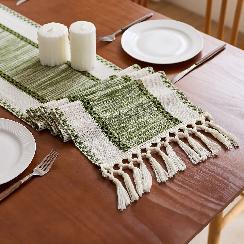 Hand-Knotted Tassel Hollow Out Table Runner Rustic Thickened Long Table Runner Vintage Table Cover Festive Decoration