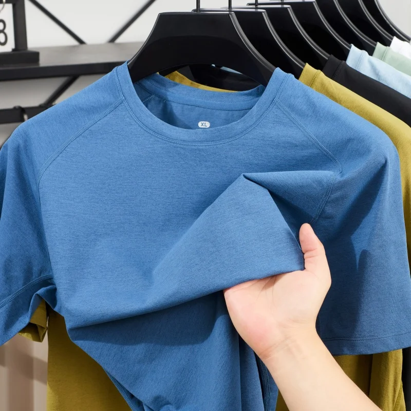 

Summer New Men's Quick Drying Round Neck T-shirt Fashionable Simple Skin Friendly Soft Classic Versatile Short Sleeved T-Shirts