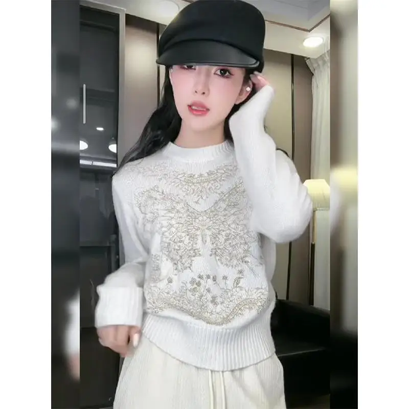 Butterfly White Sweater Women's Spring and Autumn 2024 New European Station Fashion Hooded Knitted Sweater Design Sense Top