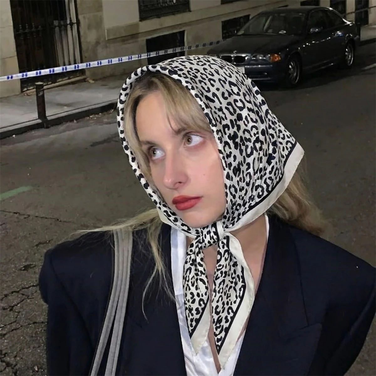 

2026 Luxury Brand Leopard Print Triangle Scarf for Women Hijab Hair Bands Neckerchief Female Satin Shawl Ribbon Headband