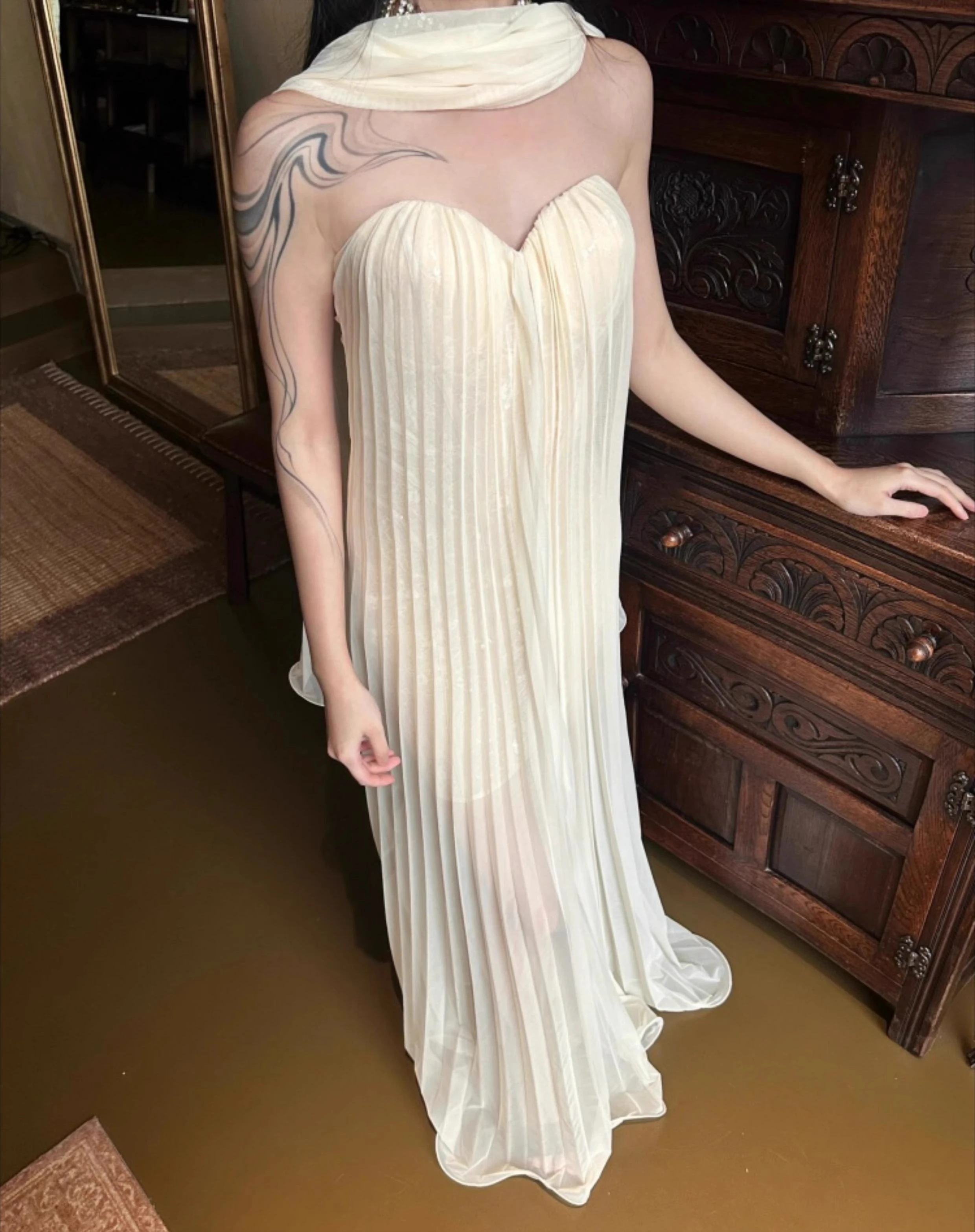 المشمش بلينغ فستان الشيفون المرأة الصيف عطلة حفلة مائل الرقبة ملابس سيدة الشارع الشهير شيك الشارع الشهير Vestidos Bodycon