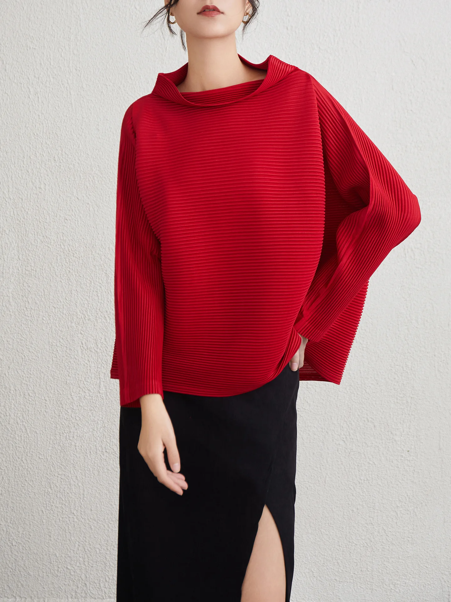 Miyake Pleated Elastic Stretch Loose Round Neck Pullover Shirt Long Sleeve Women's Casual Shirt