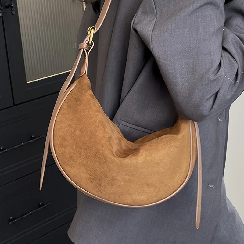 

Vintage Fashion Solid Color New Style Dumpling Bag for Women, High End Texture, Commuter Crossbody Bag