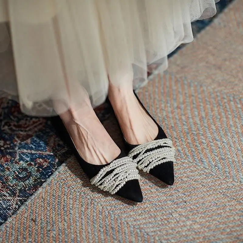 Elegant String bead ballerina women shoes sneakers shallow slip on loafers woman flats sweet pointed toe pearl moccasins 2024