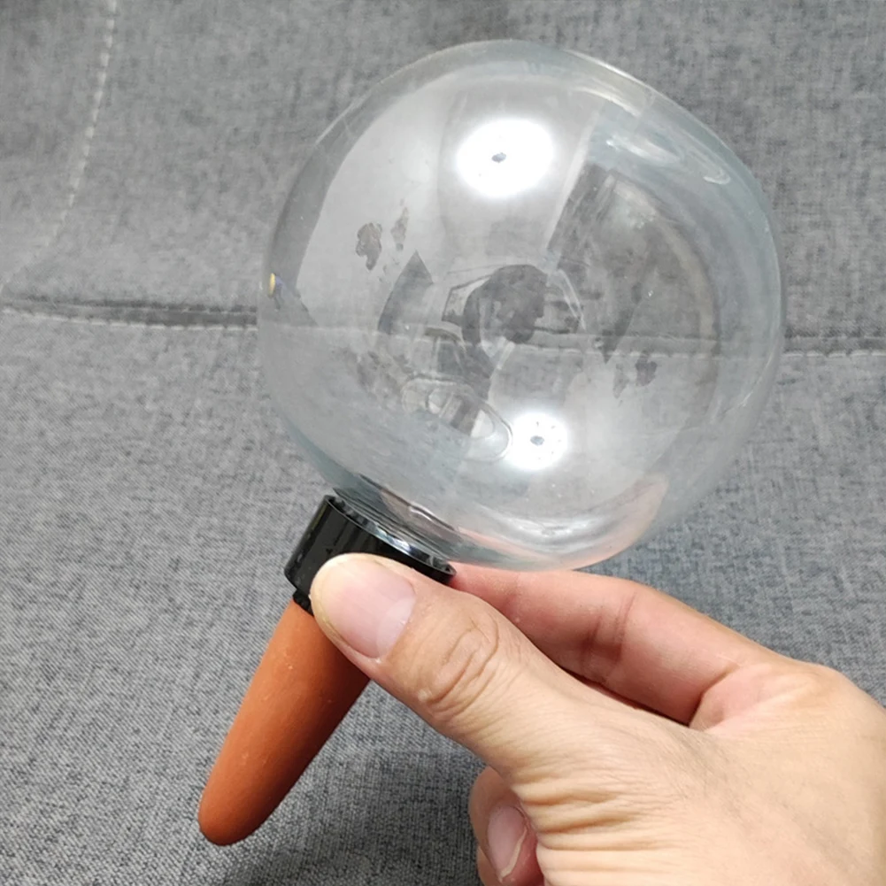 500ML Self Watering Globes Drip Irrigation System Self Watering Planter Insert Plant Watering Globes for Daily Watering
