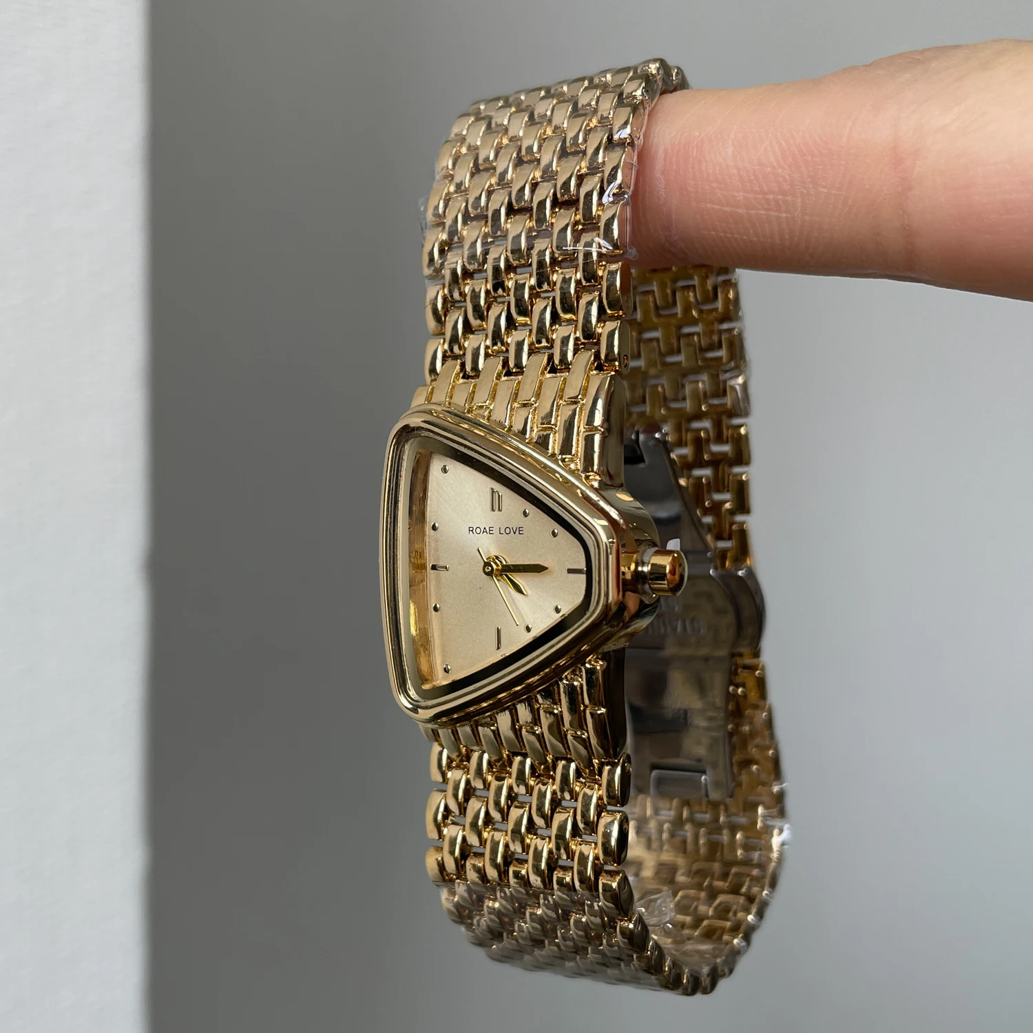 

Женские часы CILOA в золотом ретро-стиле, повседневные и модные, легкий люкс, водонепроницаемые, новинка 2026 года, высокое качество