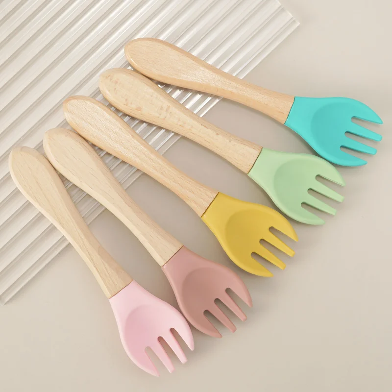 2PCS Silicone Spoon Fork For Baby Utensils Set Baby Feeding Spoon Cutlery Food Grade Material Wooden Handle Spoon Baby Items