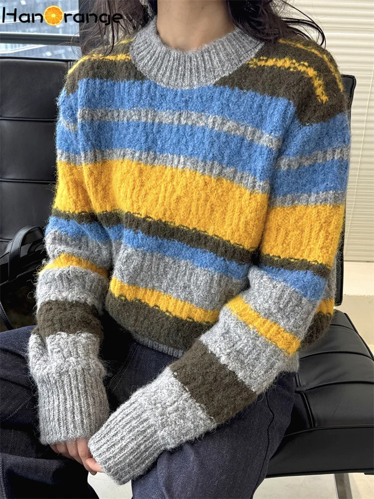 

HanOrange 2025 Winter Retro Laziness Contrast Striped O-Neck Wool Sweater Women Silhouette Loose Top Blue/Orange