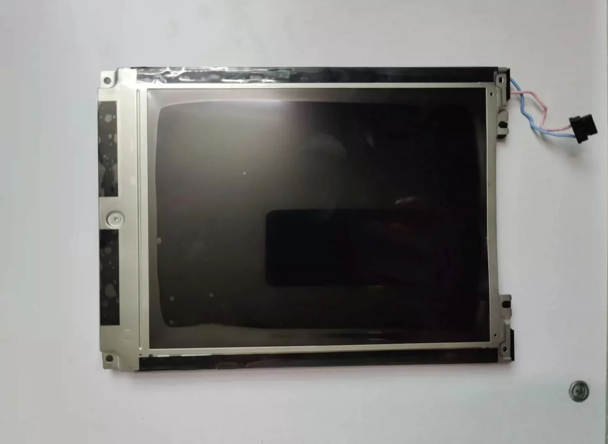 LM8V302 LM8V302R Original Liquid Crystal Display