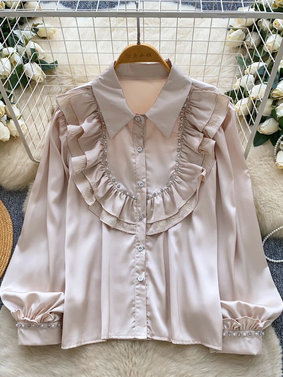 

Women Shirt Palace Style Heavy Industry Nail Bead Inlaid Diamond Fungus Edge Splicing Long Sleeved Satin Blouse Female Top BL266