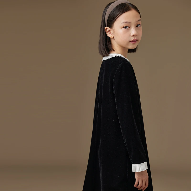 Female Child Clothes Fashion Girls Dresses Birthday 2024 Winter New French Hepburn Style Black Skirt Baby Contrast Lace Velvet