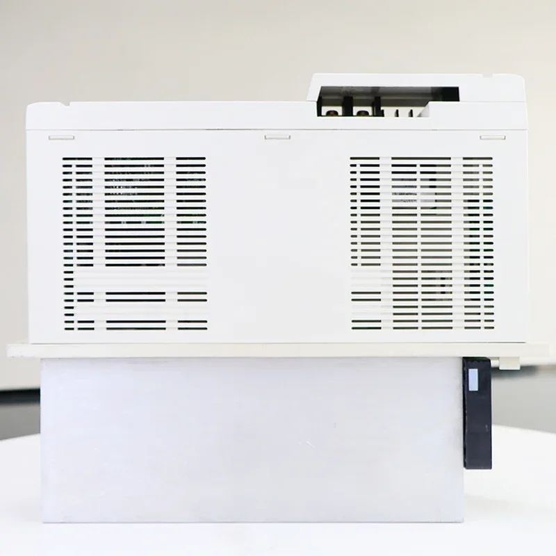 MDS-B-V2-3510 Servo Drive,Normal Function Tested OK