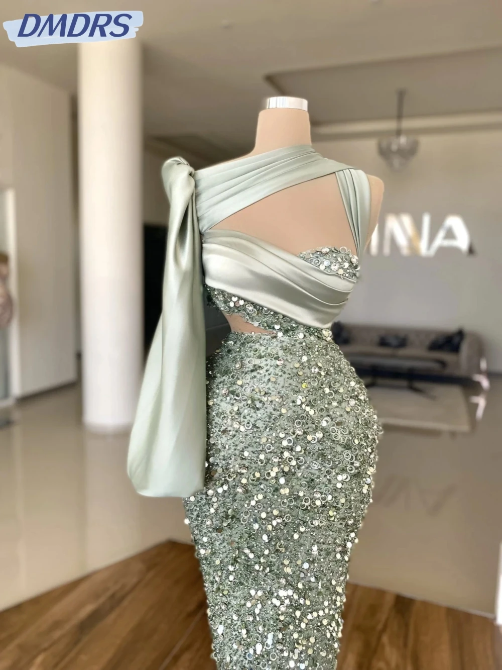 

Modern One Shoulder Long Sleeve Evening Dress Luxury Sequined Straight Prom Dresses Customized Luxury Fashion Wedding Party Gown