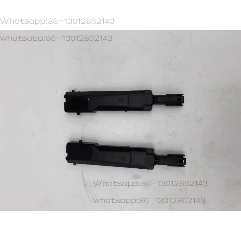 Exterior Door Handle Sensor, Keyless Entry Receiver Module Compatible with A4 A5 A6 A7 A8 Q3 Q5 Q7 Series Vehicles