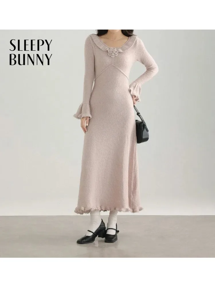 

Wool Knit Dress for Women Elegant French Style Midi Dress Slim Fit Long Sleeve Ruffle Collar Waist Dress Lady Winter Warm Outfit