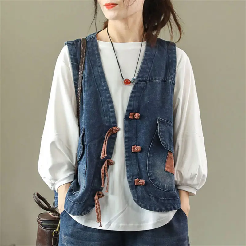 

2023 Spring Summer Waistcoat Jacket Short Literary V-Neck Disc Buckle Retro Blue Vintage Denim Vest Women's Sleeveless Top Z1072