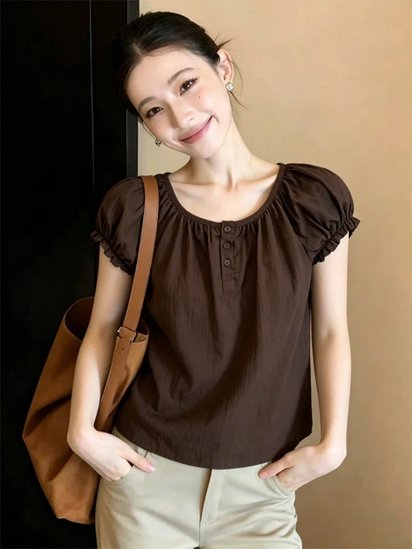 Chic Short Sleeve Shirt Women's Style 2026 New Summer Ladies Fashionable Breathable Skin-friendly De-aged Fairy-like Top