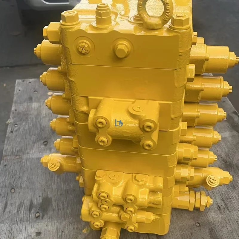 Distribution Valve Assembly PC130-7 Hydraulic Pump for Komatsu PC200-6 PC200-7 PC200-8