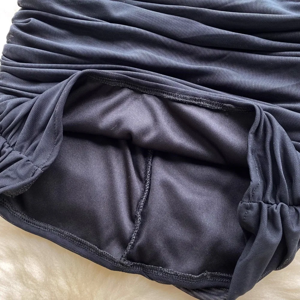 Elegancka koronkowa sukienka w stylu vintage z odkrytymi ramionami, szykowna, seksowna, szczupła, letnia damska, letnia, słodka, modna sukienka — zdjęcie 6