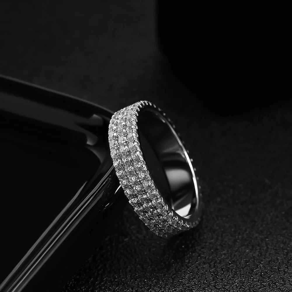 URLOVER D VVS1 Pełny pierścionek z moissanitem 925 Sterling Sliver Obrączka ślubna Okrągłe pierścionki z diamentem laboratoryjnym dla kobiety Błyszcząca biżuteria