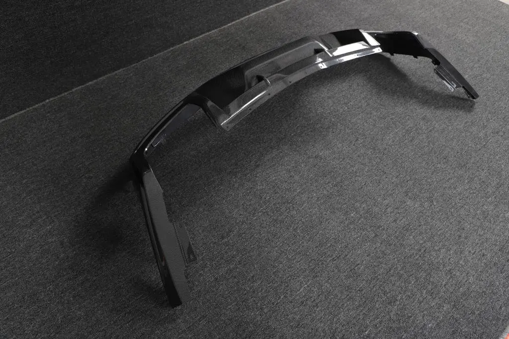 For 2024 Ford Mustang Dark Horse Carbon Fiber Rear Bumper Diffuser