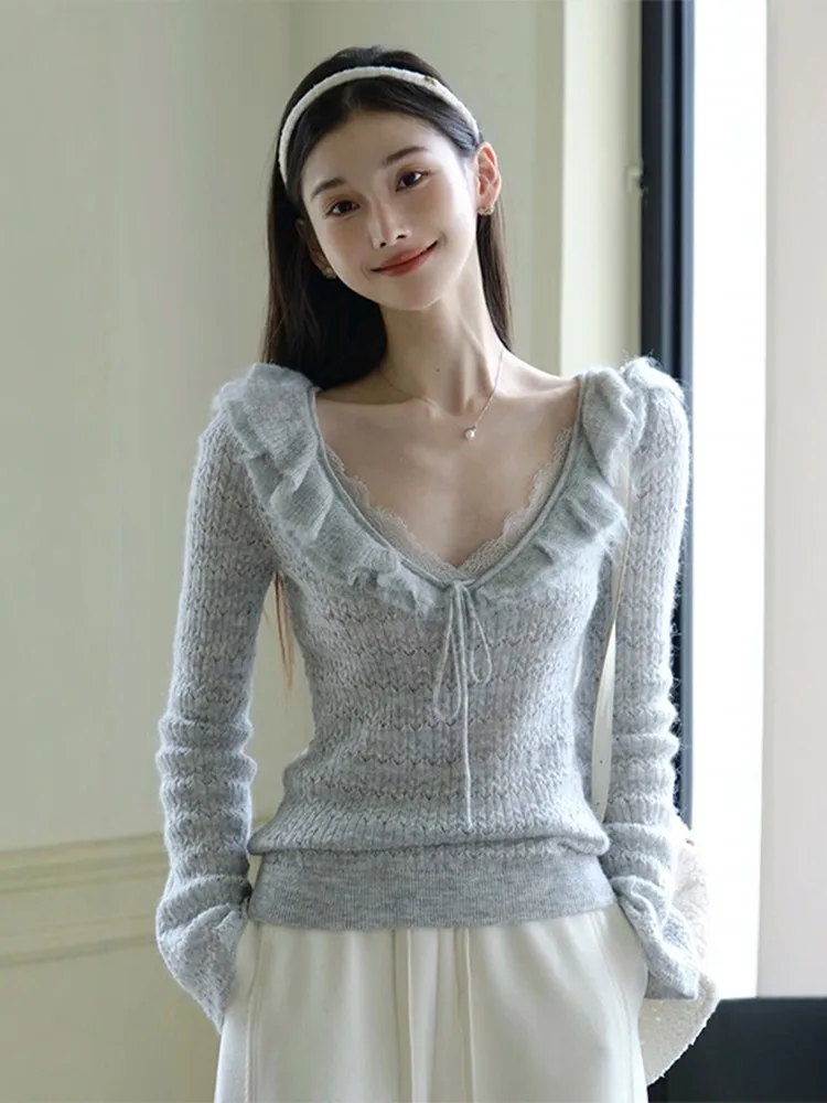 

Серый трикотажный топ с длинными рукавами и кружевными вставками, женская нижняя одежда во французском стиле, облегающий крой, V-образный вырез, стандартной толщины