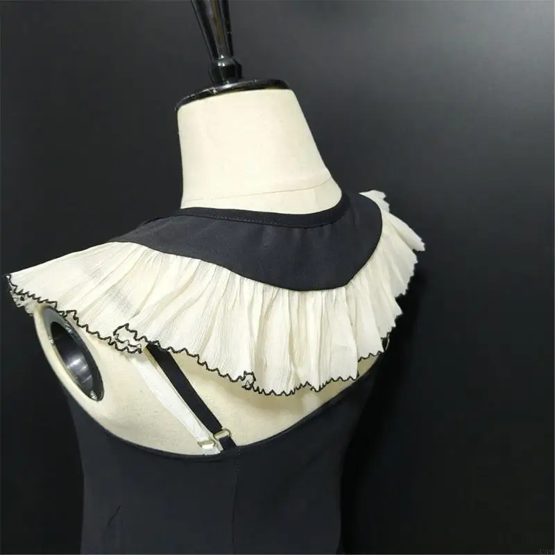 Colar falso destacável com borda preta e design fácil combinar com qualquer roupa