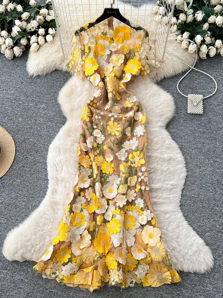 กระโปรงยาวทรงเอ เอวสูง ปักลายดอกไม้ 3 มิติ สีเหลือง สำหรับใส่ในฤดูใบไม้ผลิ ฤดูใบไม้ร่วง และฤดูร้อน