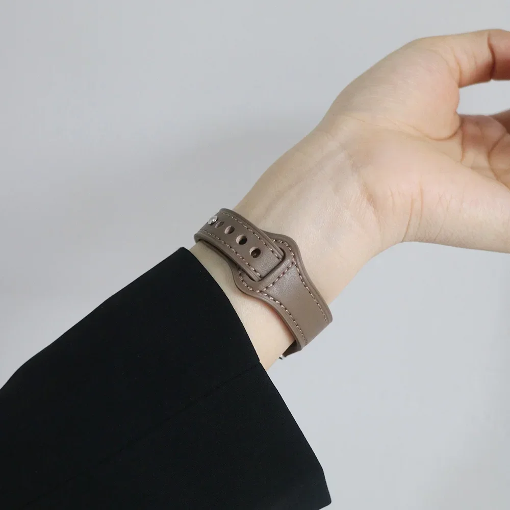 ل Garmin Vivoactive 3 4 5 6 Venu 2 2Plus 3 Venu4 45 مللي متر Venu SQ 2 Music 20 22 مللي متر اثنين من لهجة الجلود سوار معصمه