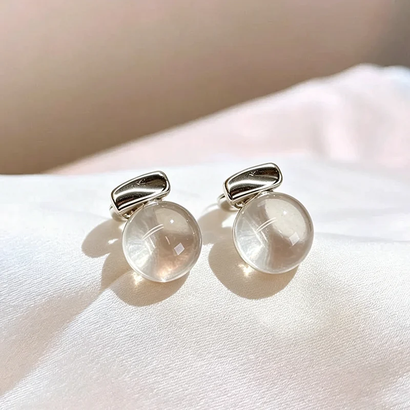 Silberfarbene, klare Kristall-Tropfenohrringe, minimalistische, transparente Kugel-Ohrstecker, eleganter Alltagsschmuck, Geschenk für Frauen – Detail 6