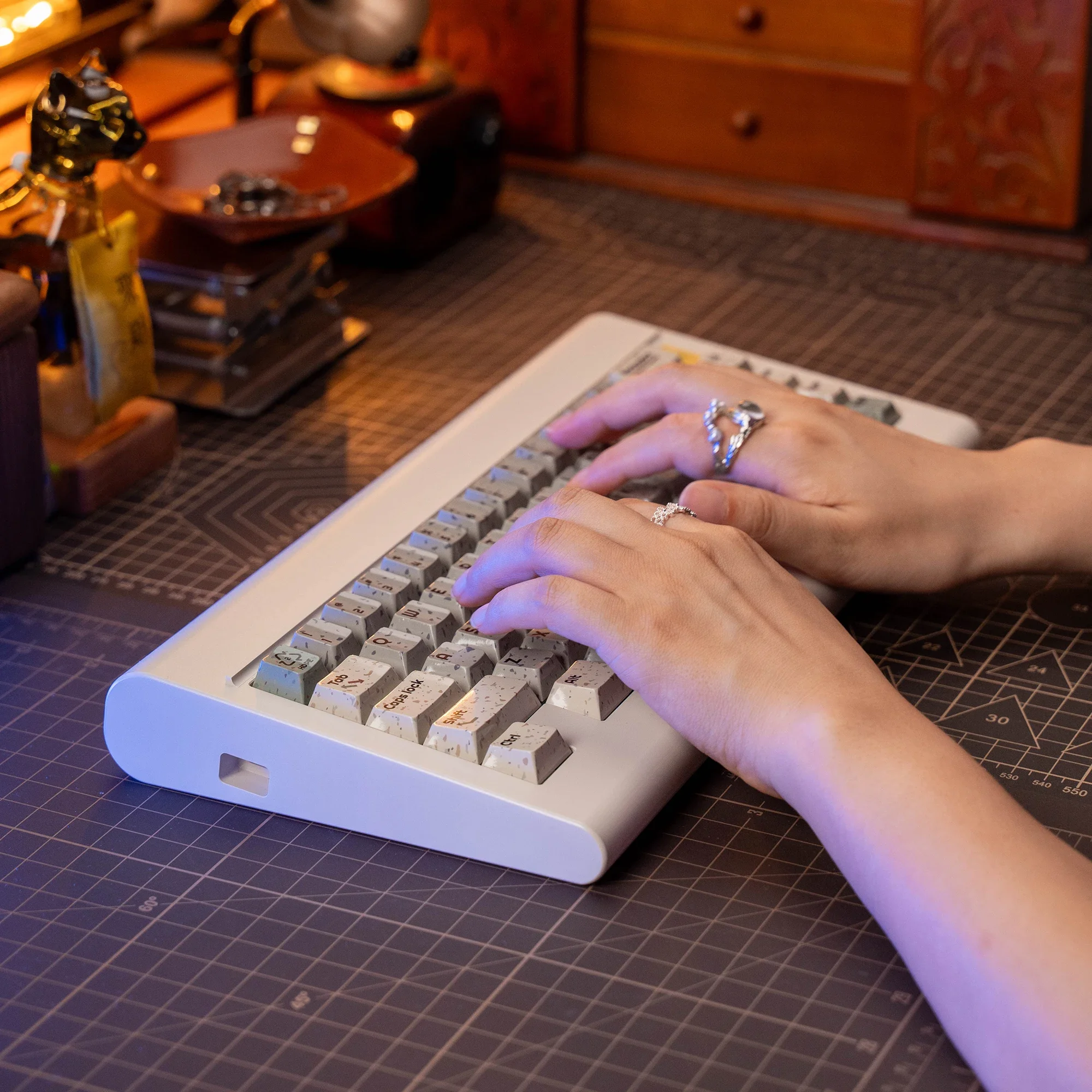 

Recycled R3 PBT Sublimation Original 68 980 75 87 104 Keycaps