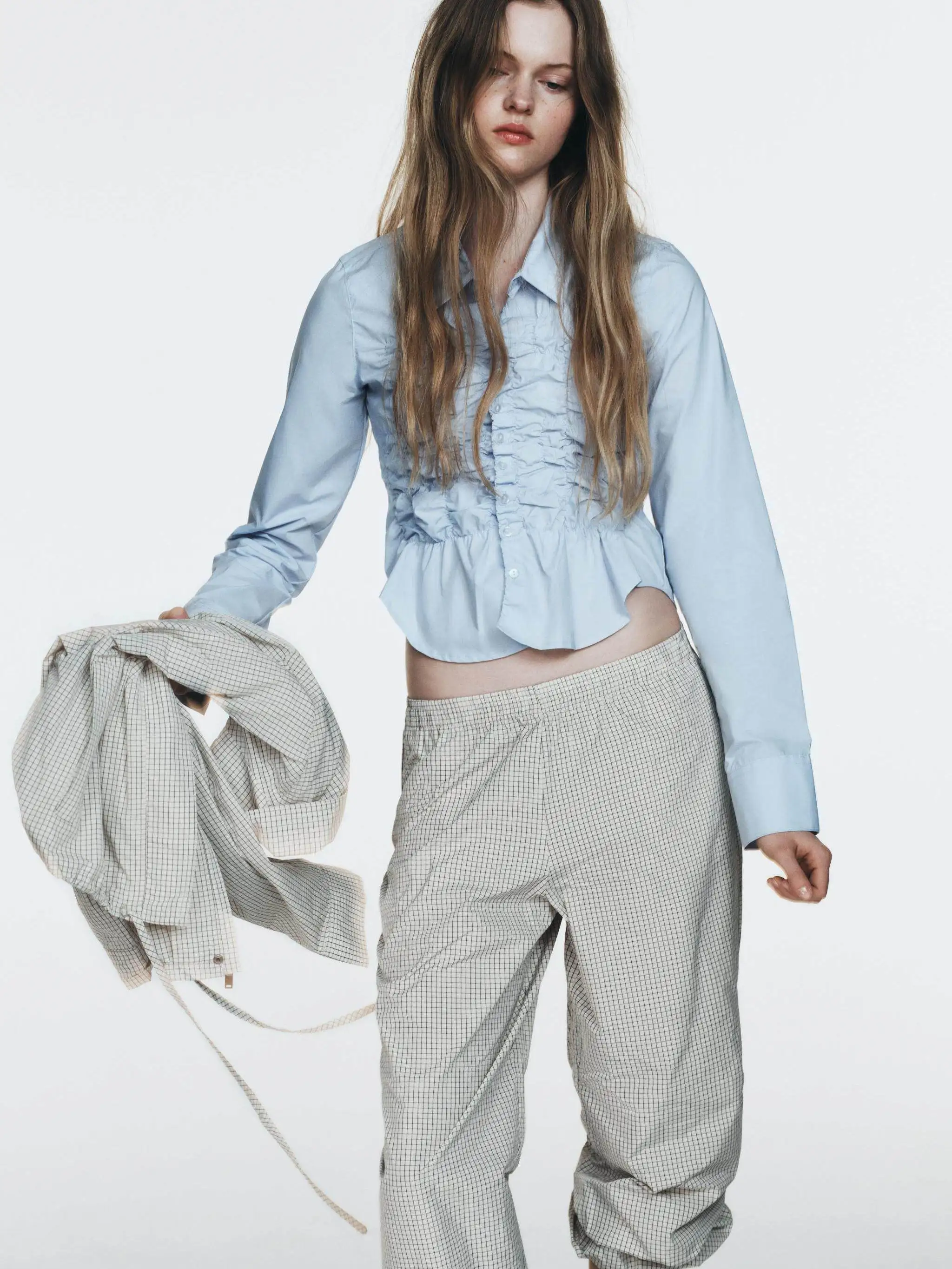 

Весенняя новинка: Женская простая мягкая блузка с длинным рукавом из эластичной плиссированной шелковой марли для женщин 8-25 лет, коллекция Весна 2026