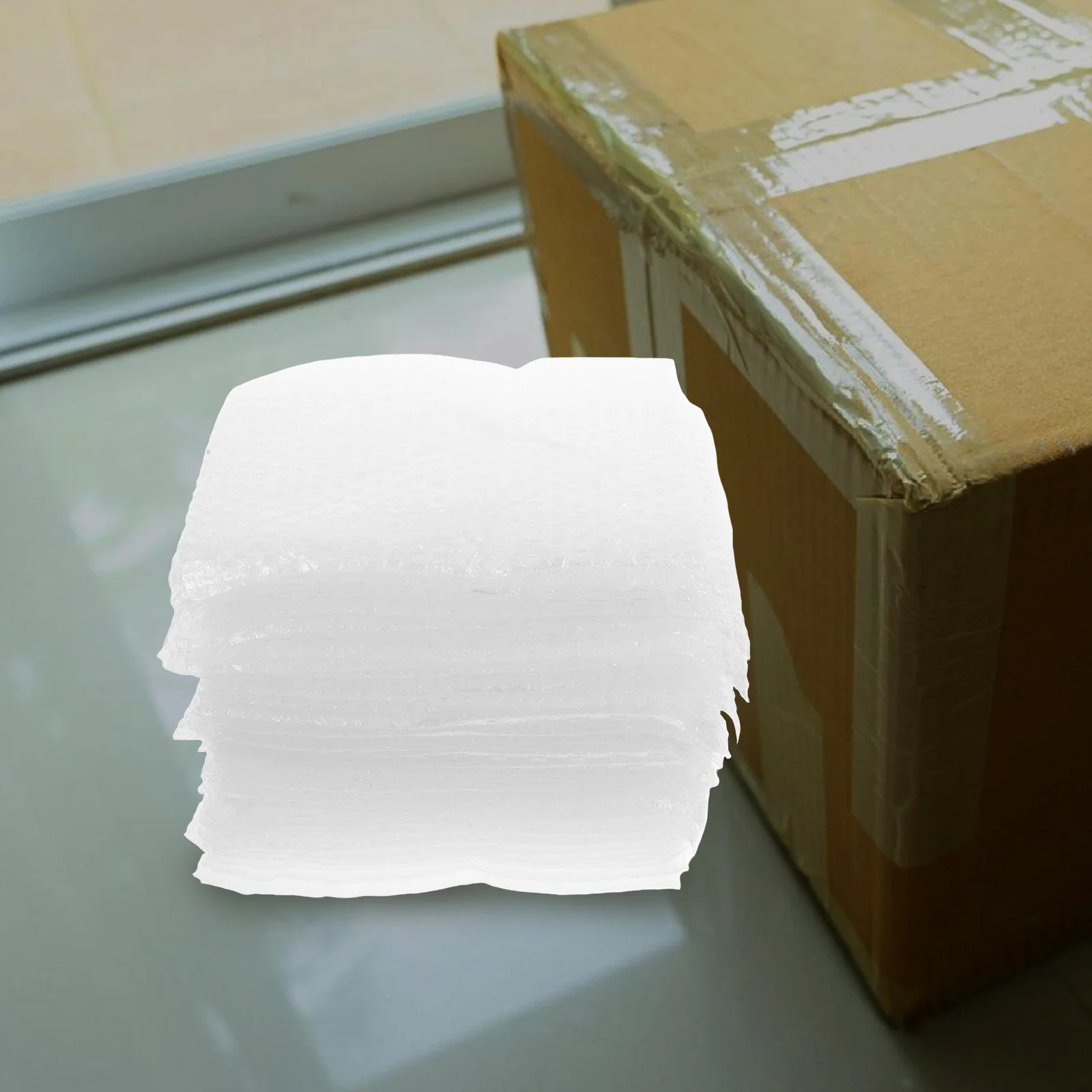 100개 버블 파우치 안전한 운송 및 보관을 위한 고강도 버블 메일러 우편 용품용 투명 보호 파우치