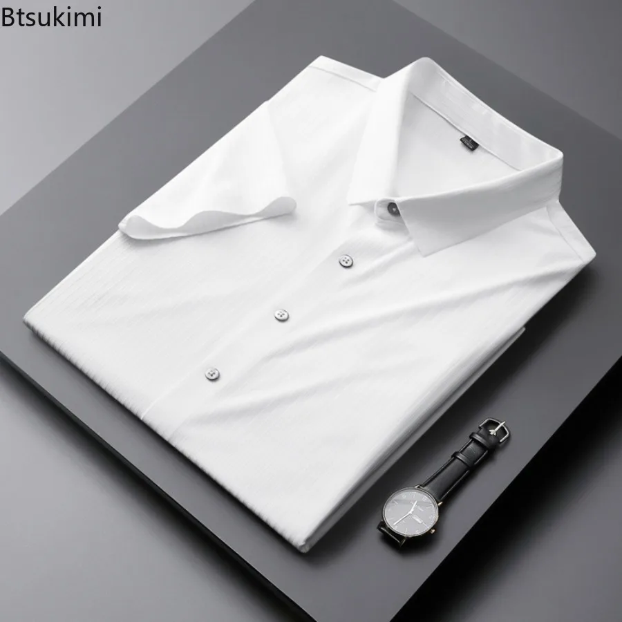 2025 New Men's Seamless Elastic Knitted Short Sleeved Shirt Casual Fashion Striped Shirts Breathable Summer Versatile T-shirt
