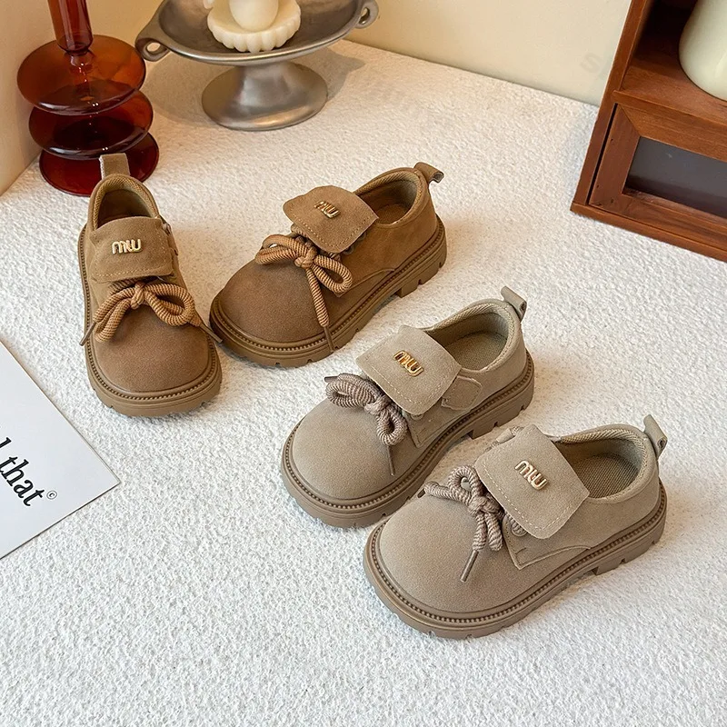 

2025 Autumn New Childrens' Retro Low Top Casual Single Shoes Boys' Fashion Trend Comfortable Versatile Non Slip Thick Sole Shoes