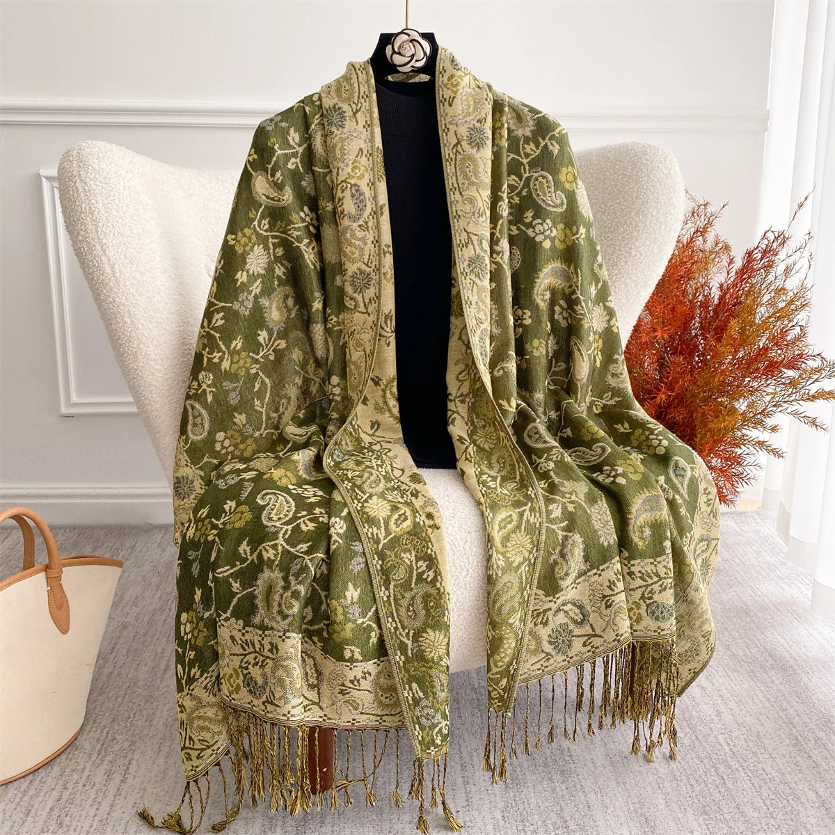 

[T755] Ethnic Style Jacquard Tassel Blanket Paisley Pashmina Winter Warm Shawl Wrap Luxury Scarf Women Neckerchief Poncho