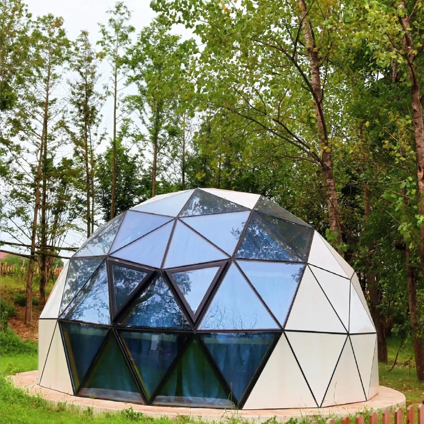 Customized Luxury Transparent Glass Geodesic Dome Tent Waterproof Windproof for Hotel Commercial Event Outdoor Living