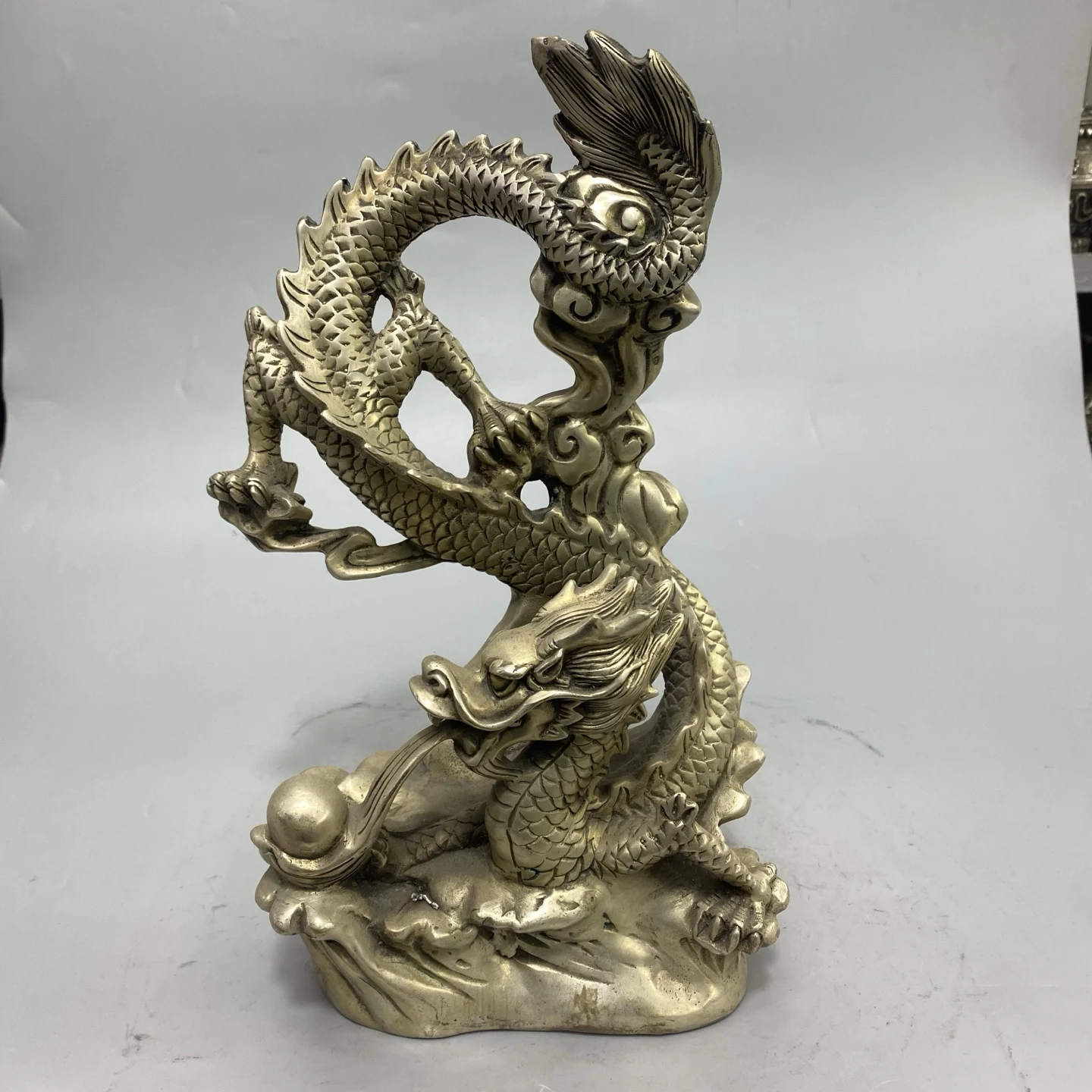 

12"Temples Old Bronze Gilded Silver Chinese Loong Statue dragon statue Flying Dragon Statue Town house