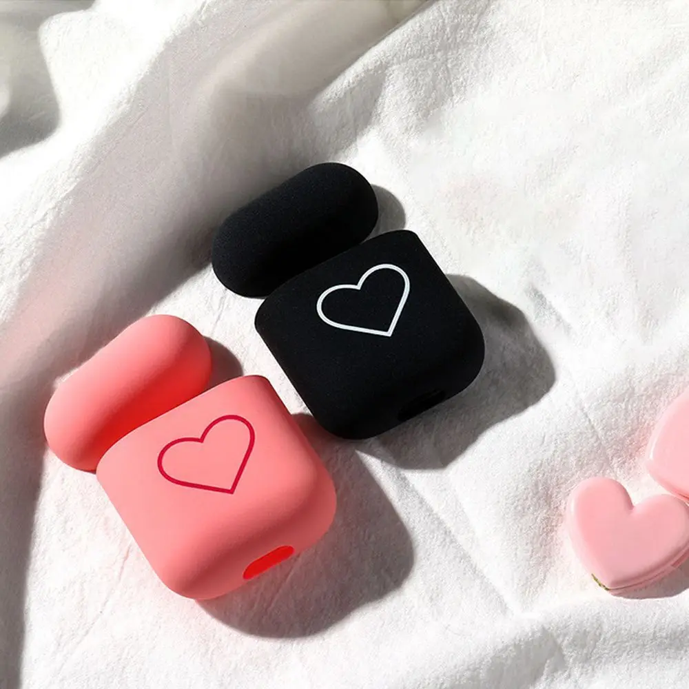 Cute Design Hard PC Airpods Case Love Heart Pink Black Earphone Case Silicone TPU Cute Heart Cute Design Earphone Accessories
