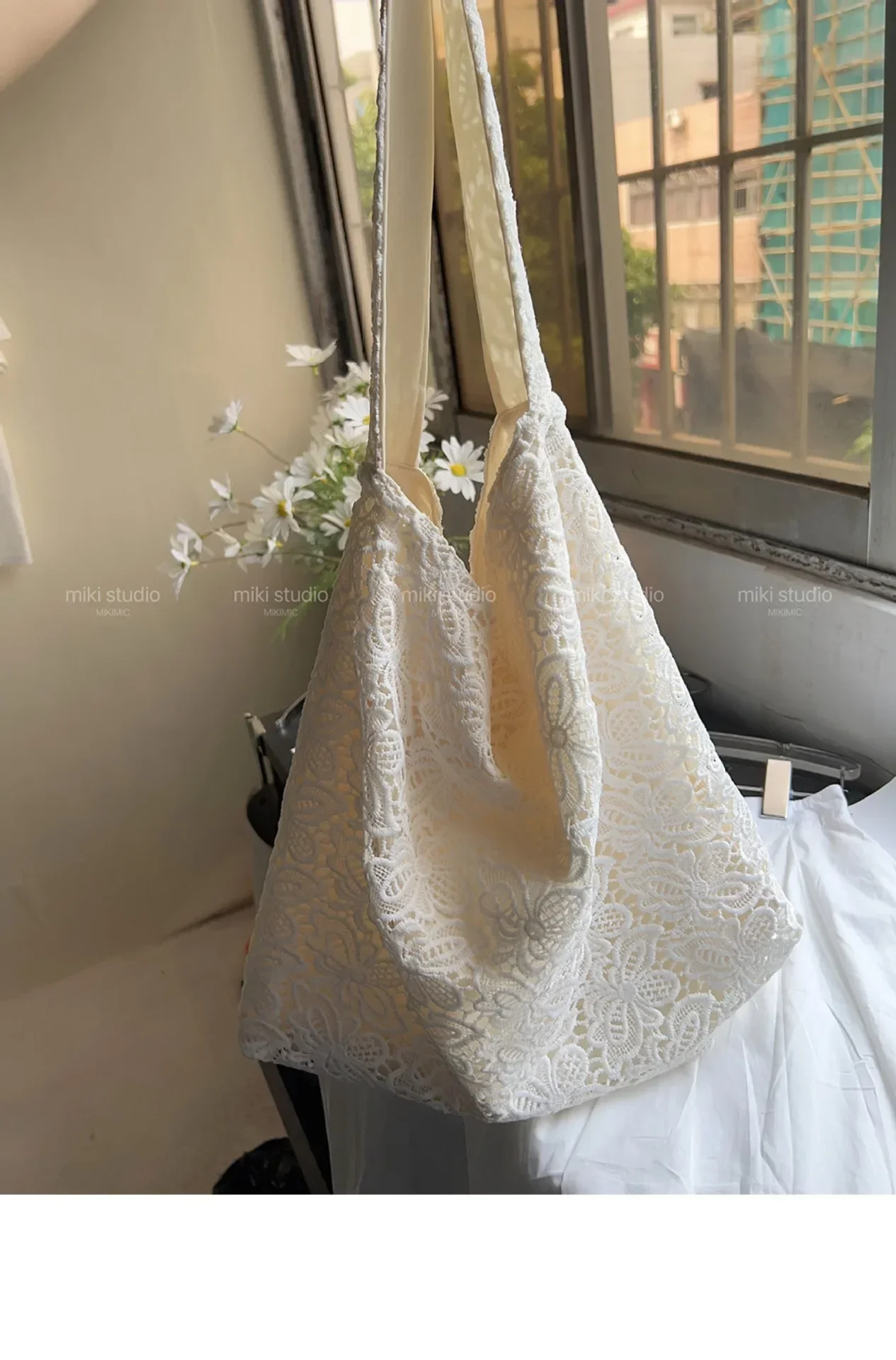 Miki Studio Zhao Lusi~Countryside Feng Shui Dissolved Lace Summer Gentle and Fairy Beauty Large Capacity Shoulder Bag