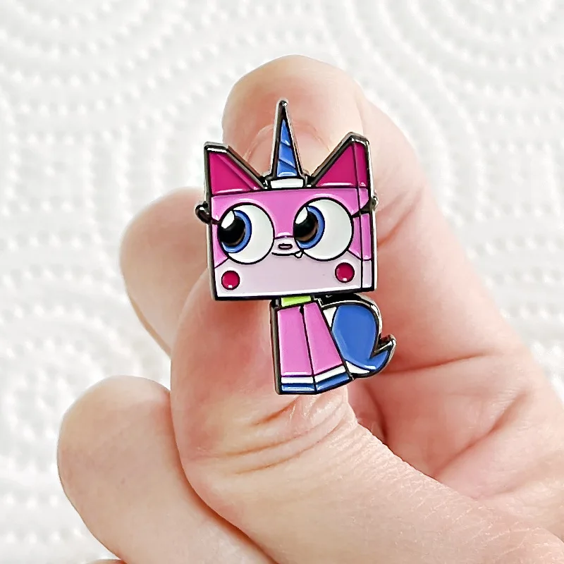 Pink Unicorn Kitty Anime Lapel Pins Backpack Jeans Enamel Brooch Pin Women Fashion Jewelry Gifts Cute Cat Cartoon Badges