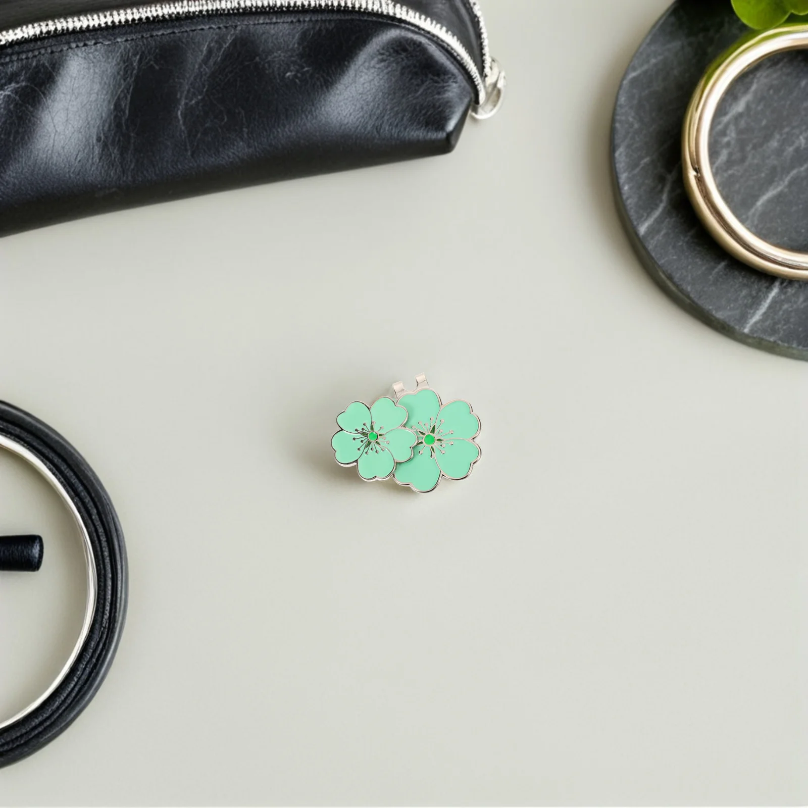 المغناطيسي زهر الكرز قبعة الجولف كليب زهرة على شكل الكرة ماركر للقبعات أقنعة حقائب رياضية قبعة الجولف كليب قبعة بيسبول قبعة كليب