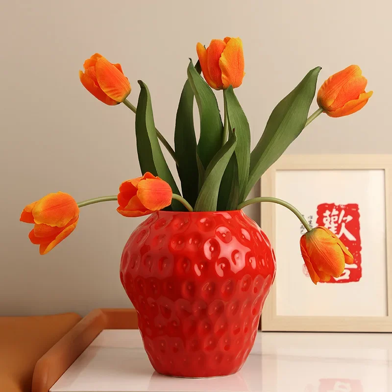 Creative Strawberry Vase Dry Flowers In The Living Room Household Soft Decorations Table Decorations Flowers Hydroponics