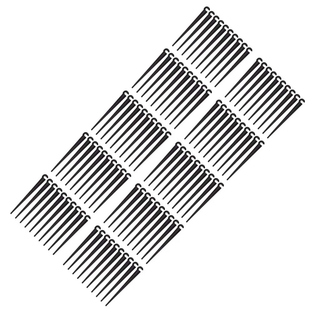 Irrigation Support Stakes 100 pcs 11cm Black Plastic for 4/7mm Drip Hose Positioning and Flow Stability Outdoors