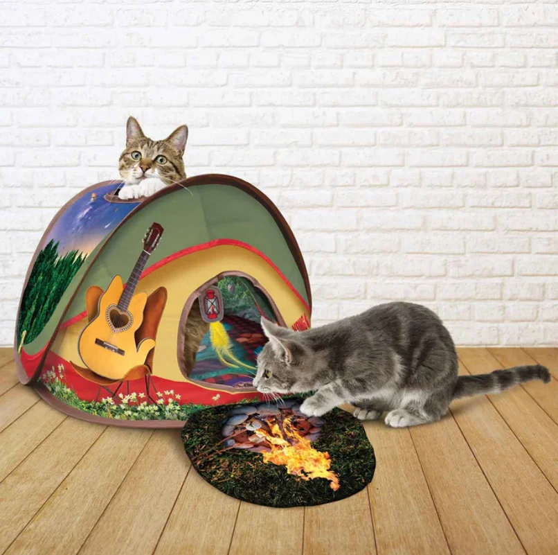 KONG Play Spaces Pop Up Glamping Tent for Cats - Dangling and Crinkle Toys