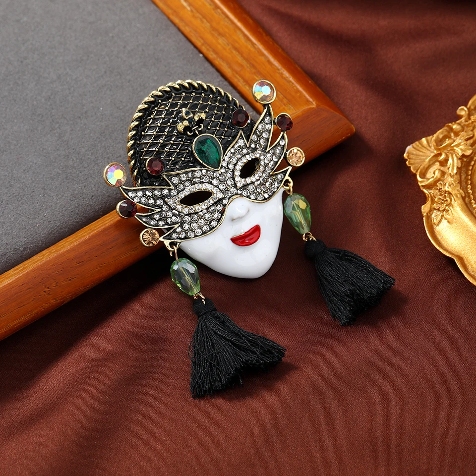 Muylinda Vintage Queen Mask Brooch White Face Brooches Suit Pin For Sweater Clothing  Best Gift For Friends